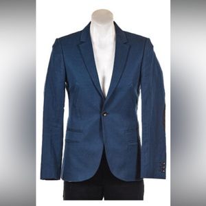 Fashion star for H&M sport coat blazer